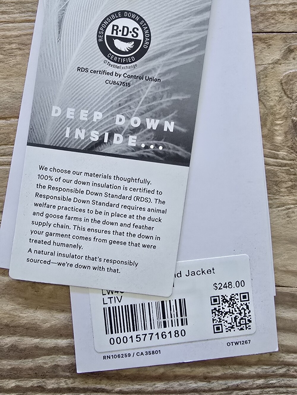 NWOT Lululemon Down and Around Jacket M - Picture 7 of 7